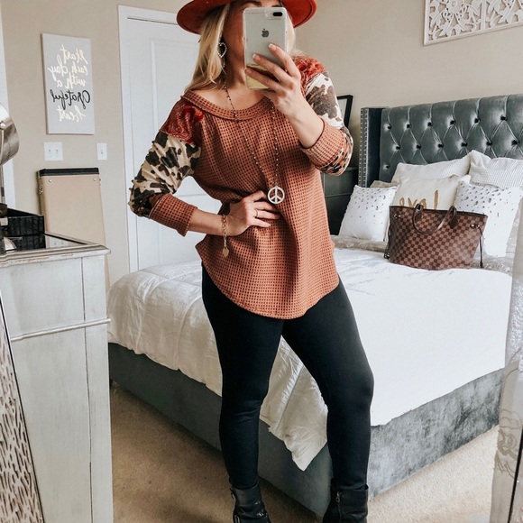 Boujee Boutique Tops - Mix Match Sleeve Waffle Patterned Knit Top